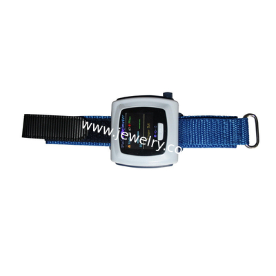 Wrist digital oximeter With measured data overruns limits and low-voltage alarm pulse oximeter AH-50F