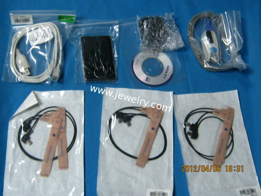 Bluetooth Fingertip Pulse Oximete with 2.8" color OLED  display real-time clock model AH-60FW
