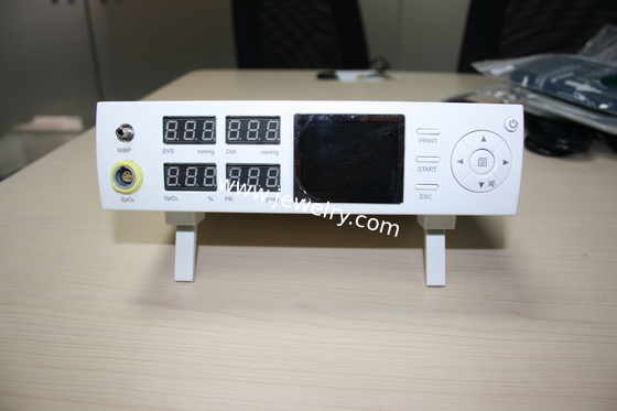 Flexible Portable Patient Monitor Compact For Community Medical Treatment