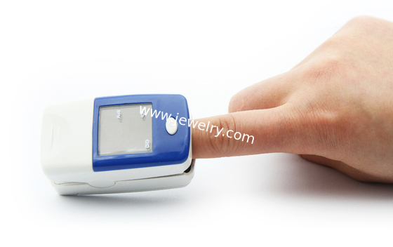 NEW CONTEC CMS50B LCD OXIMETER FINGER PULSE BLOOD OXYGEN SpO2 MONITOR WITH CE APPROVED