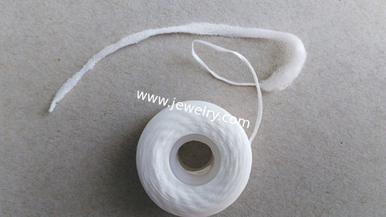 White Dental Flosser Mint Flavored Replacement Flat Wire Dental Floss For Adults